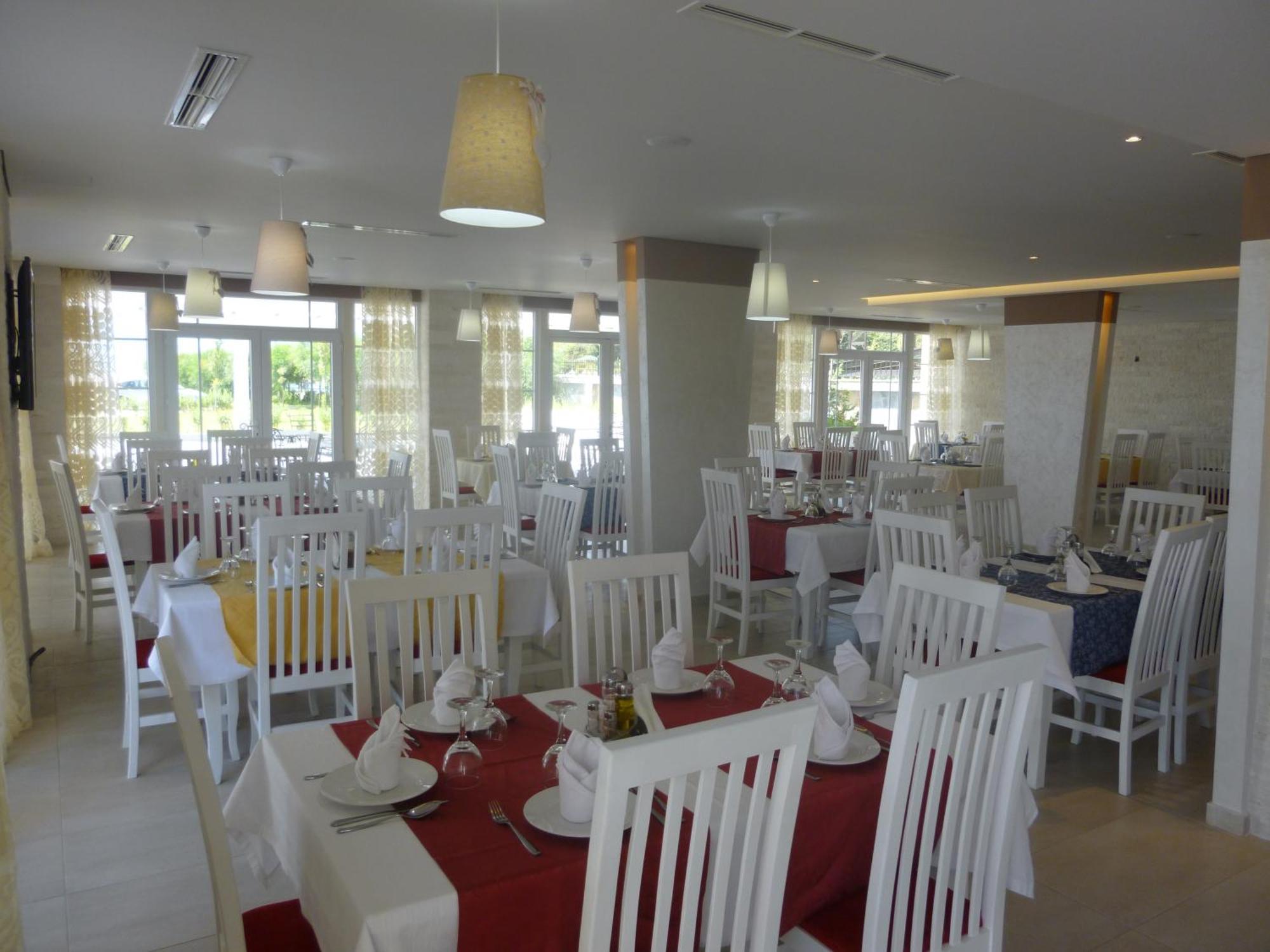 Villamaria Hotel Zverneci Eksteriør billede