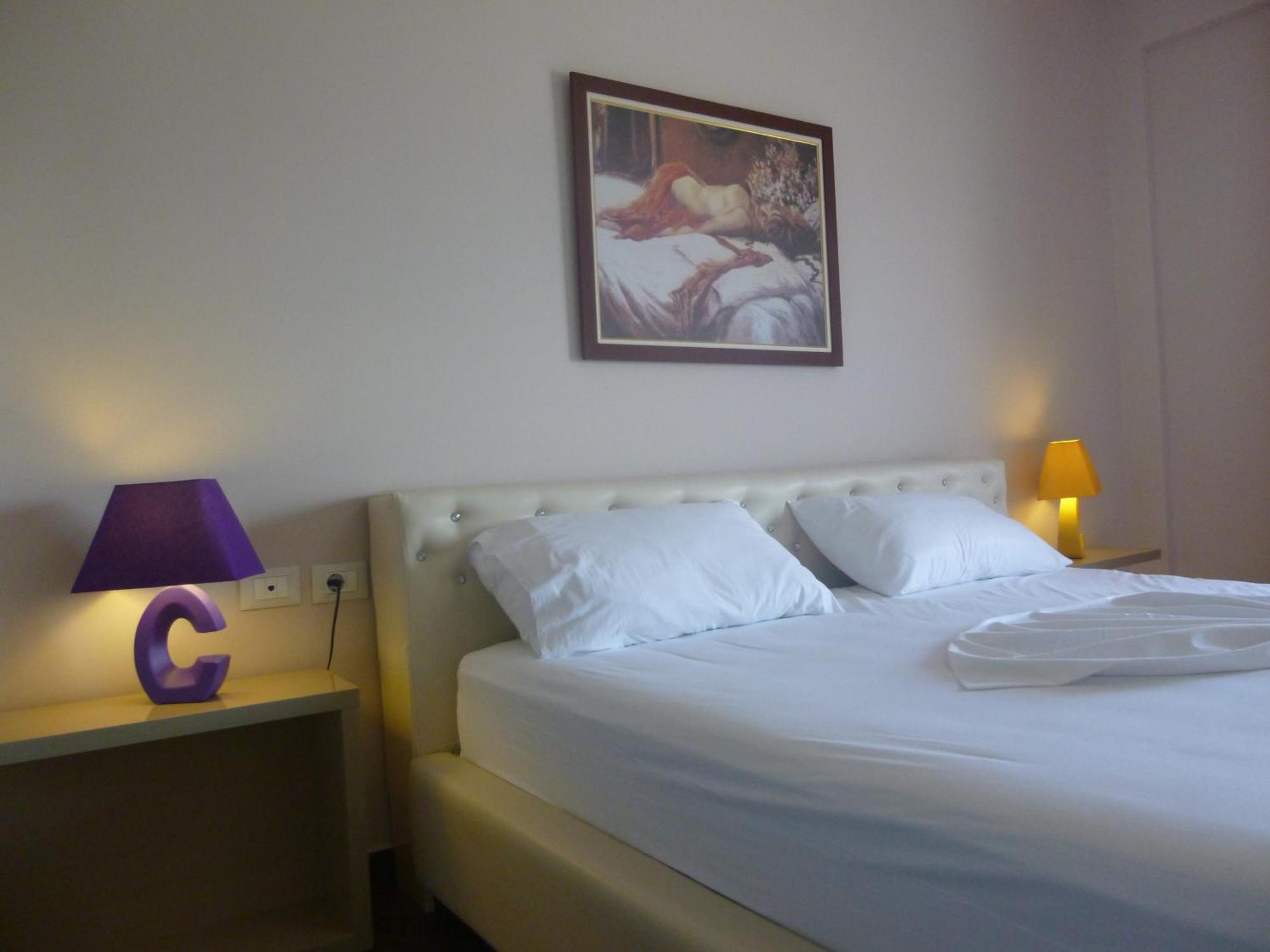 Villamaria Hotel Zverneci Eksteriør billede